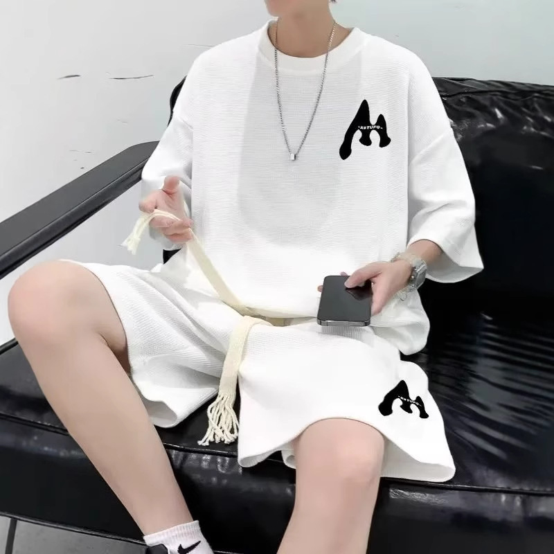 Versatile Solid-Color Casual Short-Sleeve Top And Shorts Set - Imagen 2